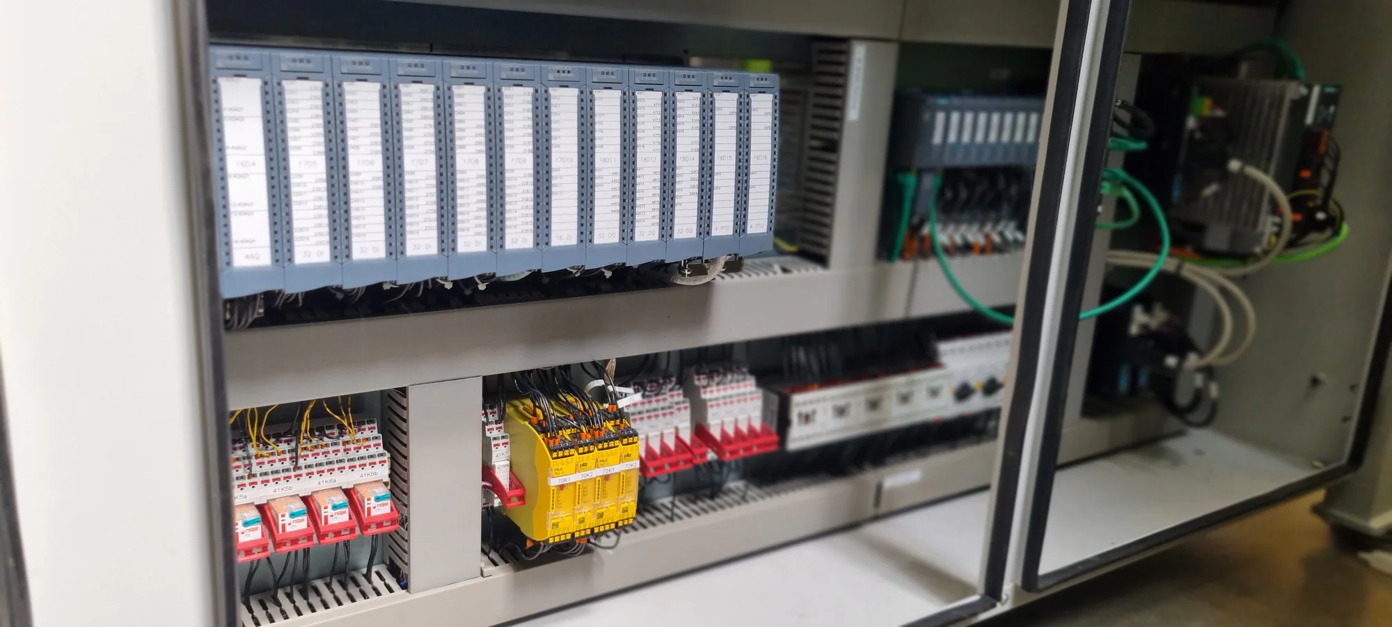 Szafy sterownicze — AMR Controls