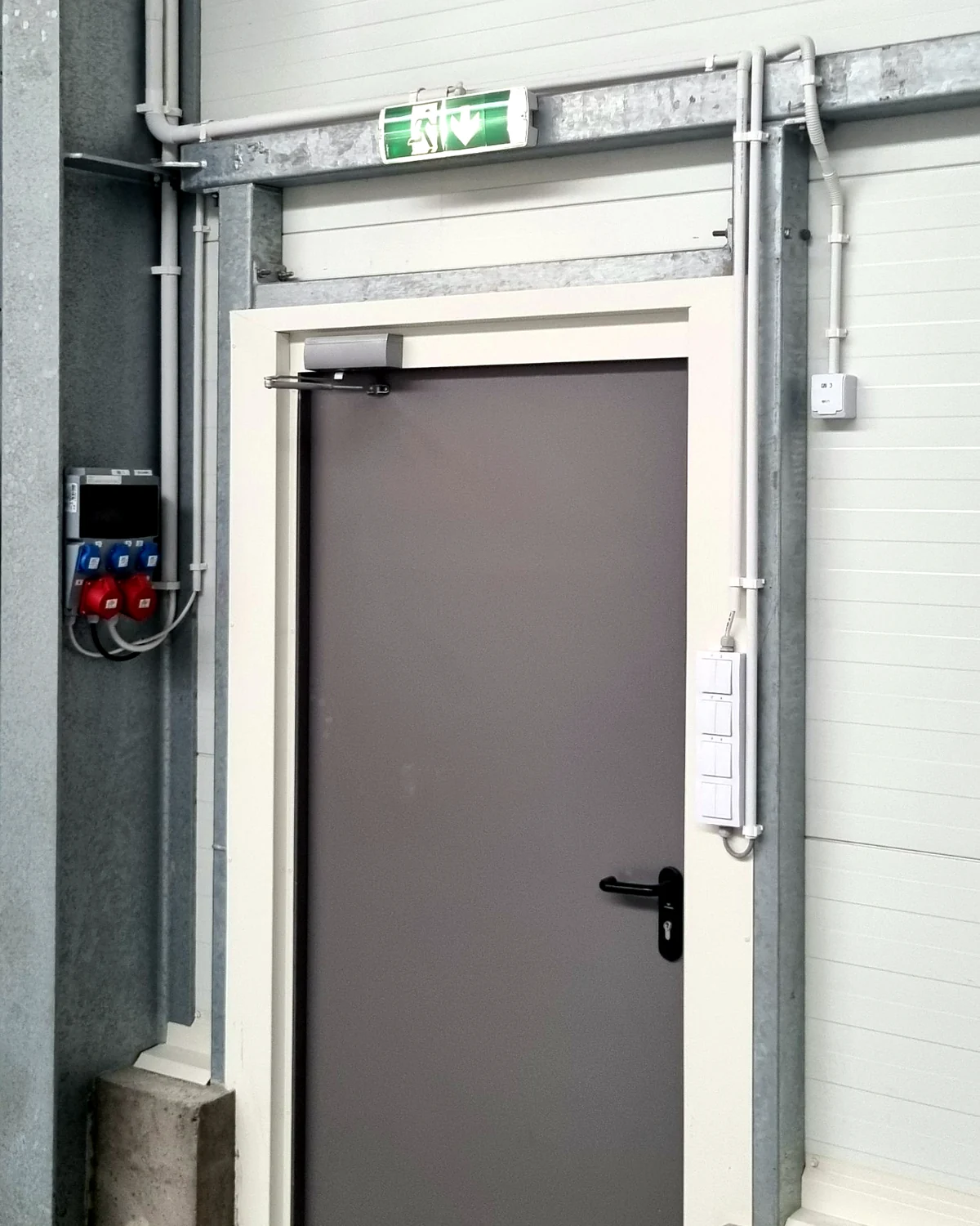 Instalacja elektryczna — dodatkowe zdjęcie 1